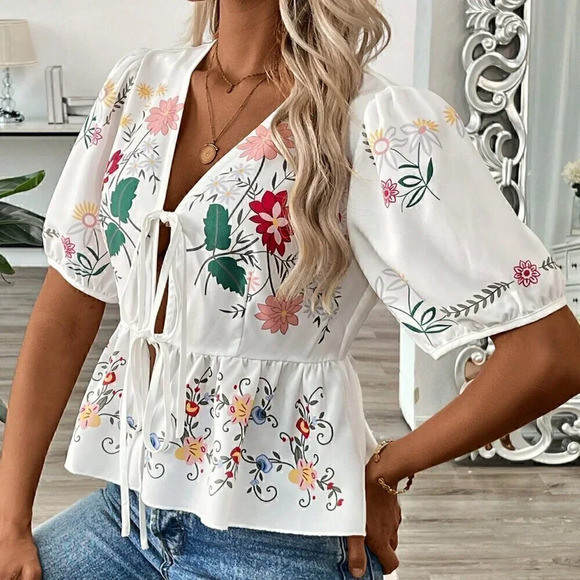 White Boho Women's Summer Printed V-Neck Tie-Front Short-Sleeve Cardigan Shirt - Picture 7 of 7